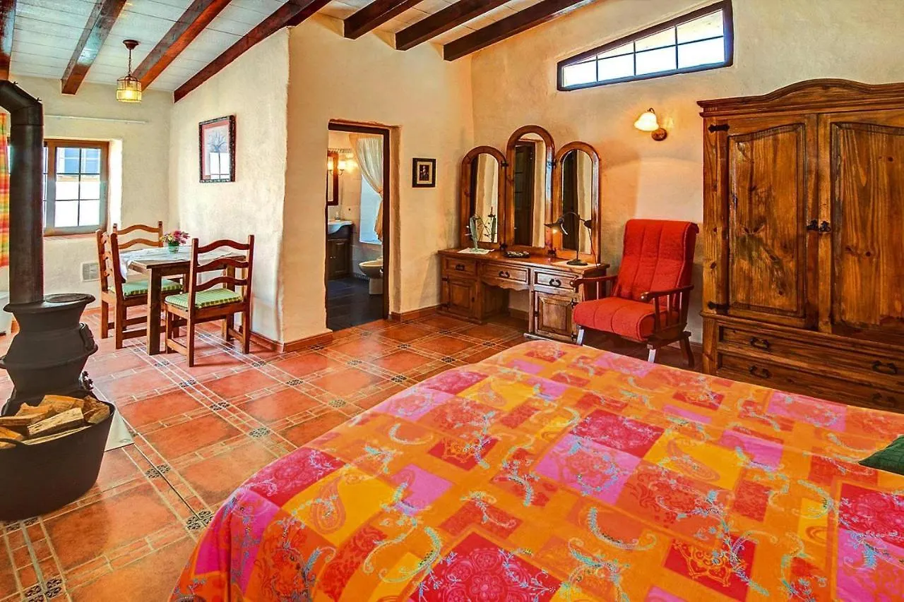 Finca La Hoya, El Tanque Лас-Крусес